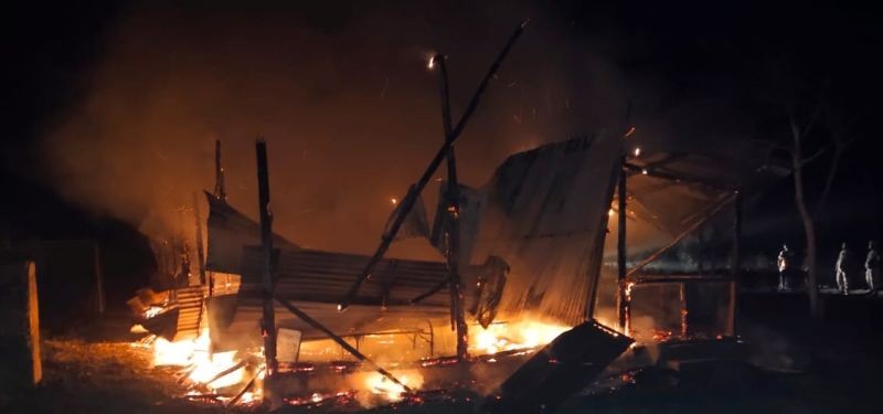 F &ES personnel can be seen fighting fire at Kacharigaon, Industrial Estate colony, Dimapur on March 15.